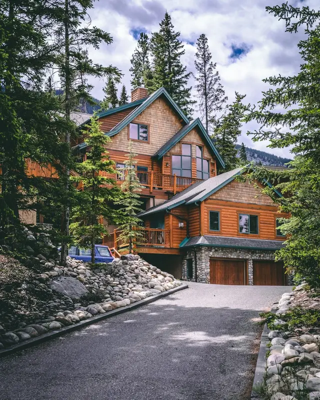 Wycliff.Homes Premium Domain